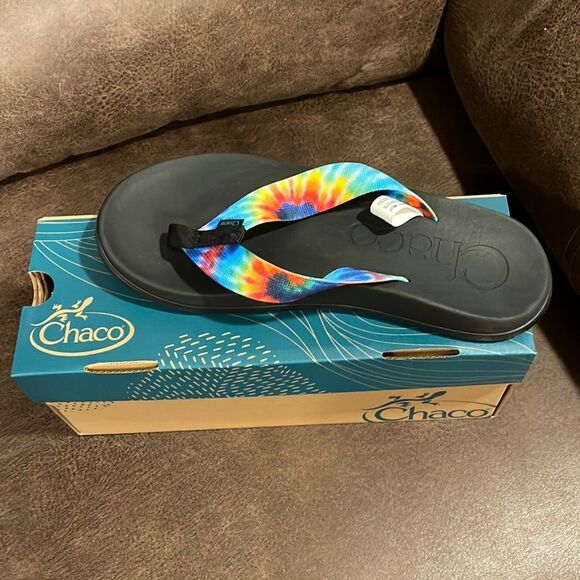 NIB Mens Chaco flip flops - Picture 1 of 3